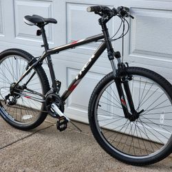 26" Trek mountain bike 18"frame 