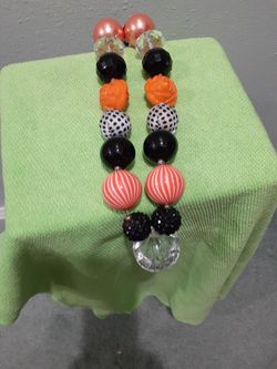 Special bead and Crystal necklace