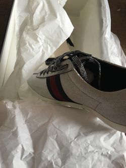 Brand new never worn Gucci shoes size 6= mens 8.5