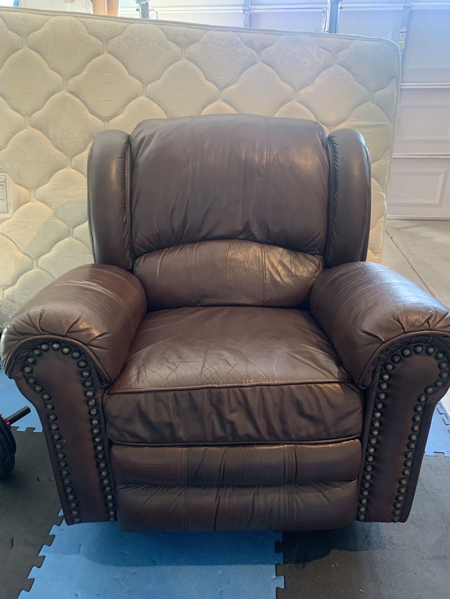 Recliner for Sale in Las Vegas, NV OfferUp