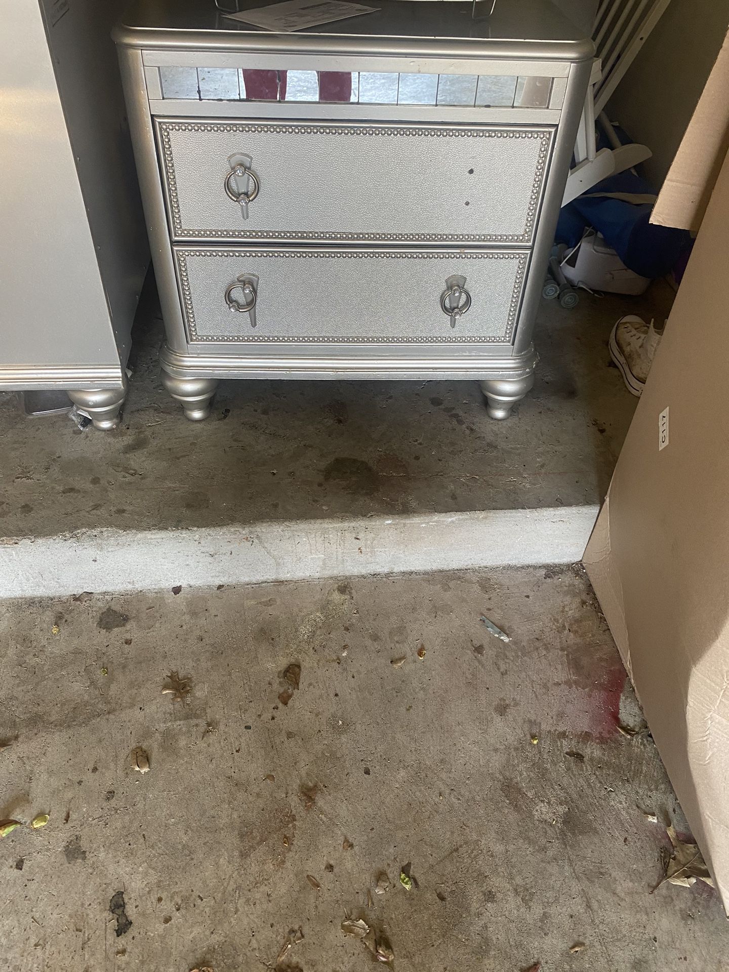 Dresser & Mirror & Nightstand
