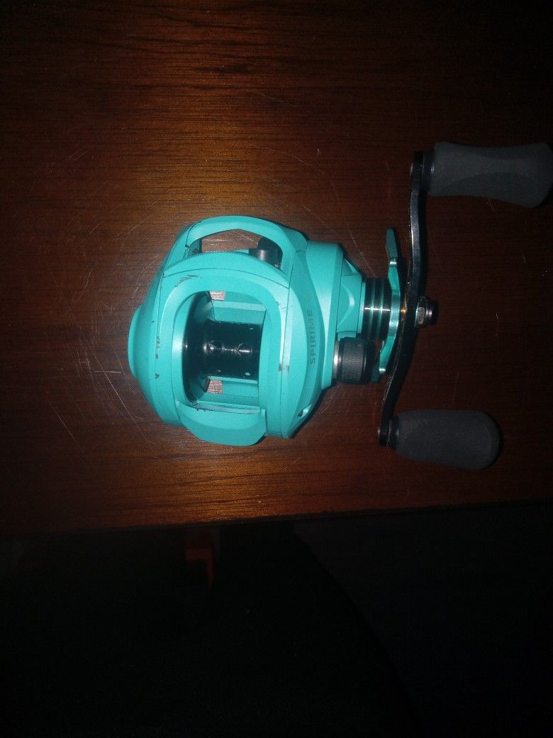 Spirime Baitcaseter Reel