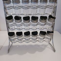 18 Piece Glass Spice Jars with Storage Rack