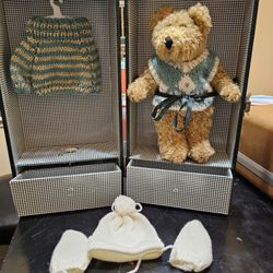 Bear In A Music Box 