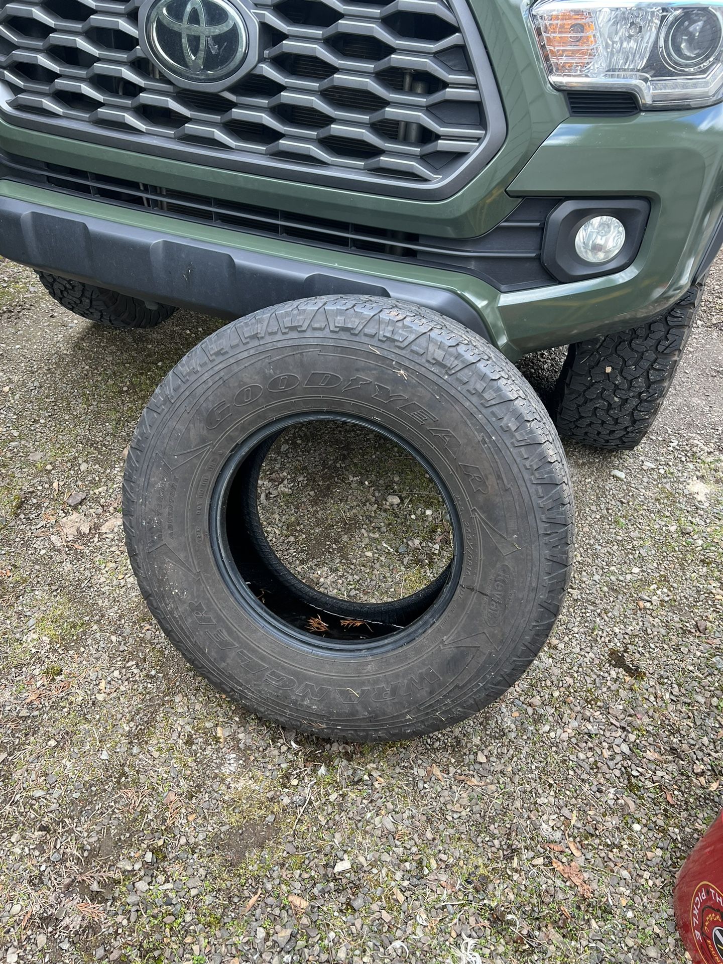 Set Of 4 Goodyear Wrangler Tires Less The 20,000 Miles.