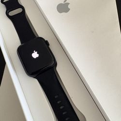 Apple Watch SE 2nd Generation 44mm