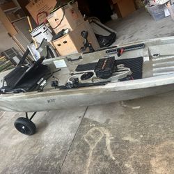 Ascend 10T Sit-On-Top Kayak  Seat System Fishing WITH ACCESSORIES