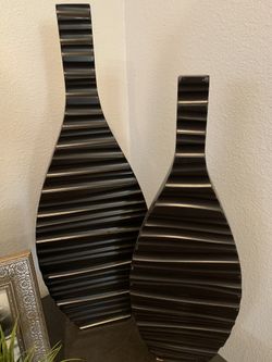 Set vases
