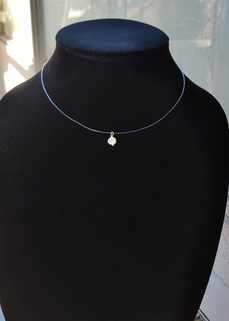15.5" CLEAR CHOKER NECKLACE WITH STERLING SILVER AND  FRESHWATER PEARL