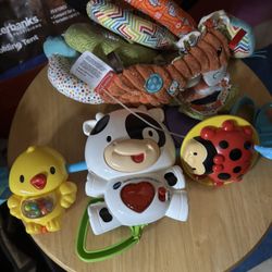 Infant car seat play