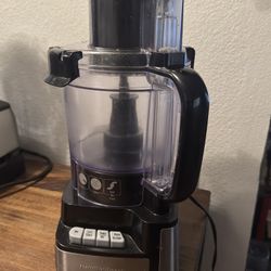 Food processor 