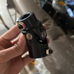 Single Steering U Joint