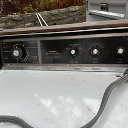 Kenmore Dryer, White, Front Load, 220v