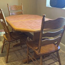 Moving! Kitchen Table With Chairs