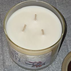 Bath & Body Works 3-wick Candle 