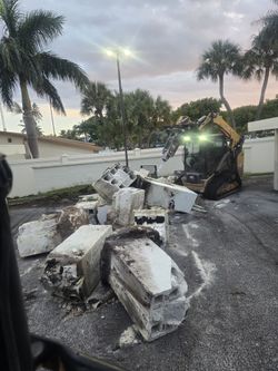 Demolition Y Escombros