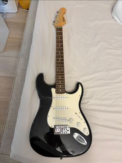 Squier Stratocaster Electric Guitar Black