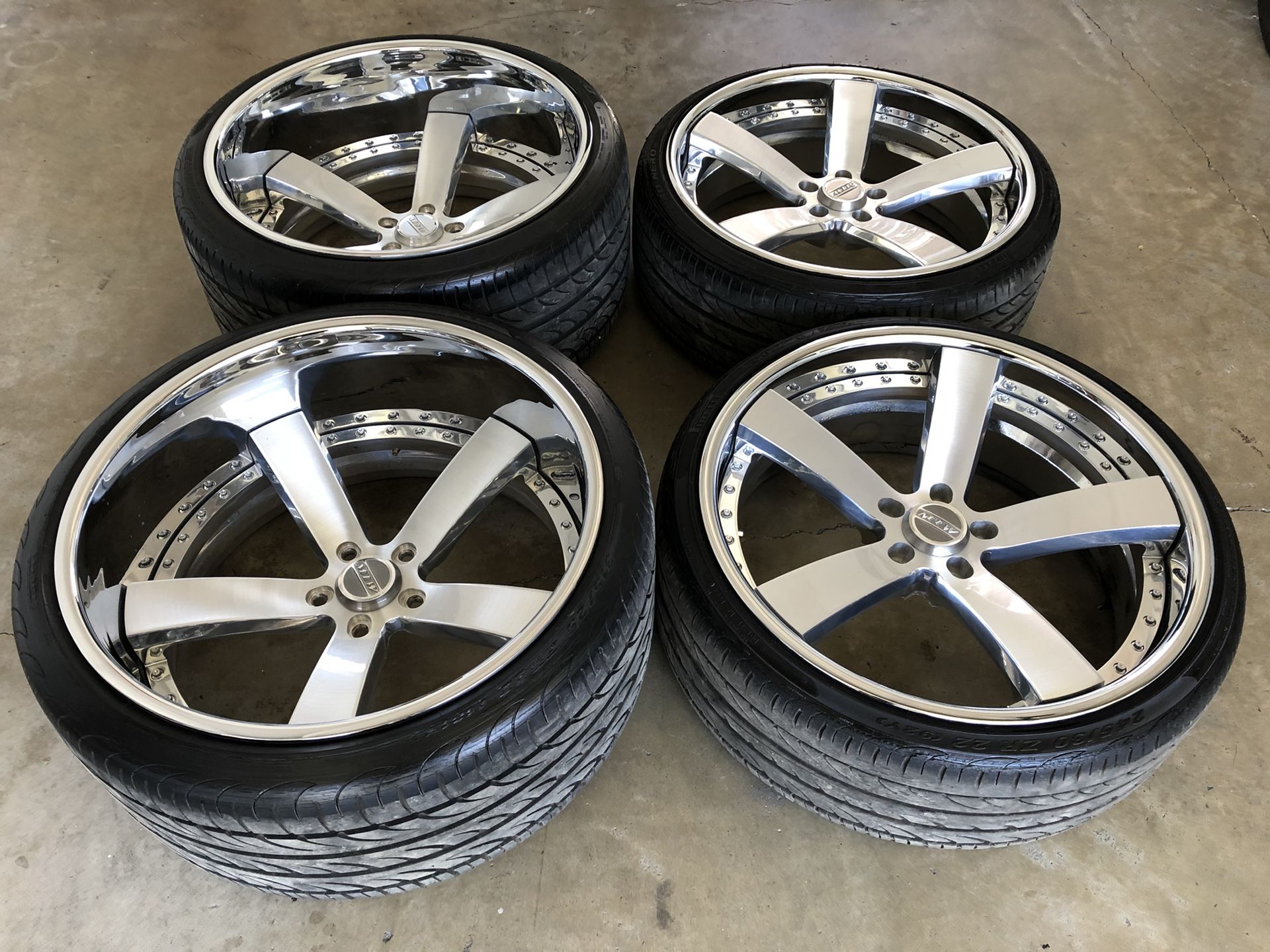 22” MTW Billet Wheels 3 Piece Staggered