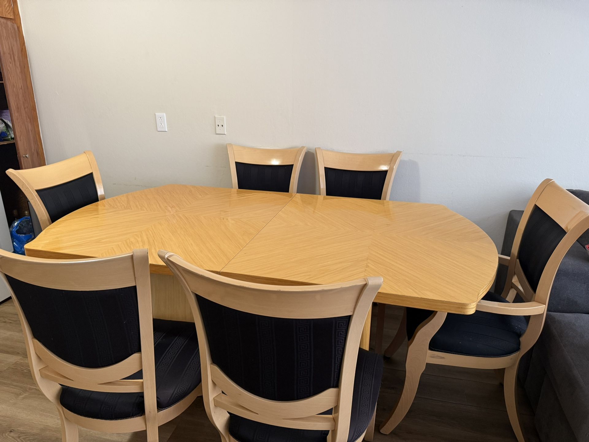 Dining Table For 6