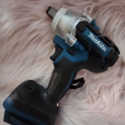 Makita 18v Impact Wrench 1/2in Tool Only 