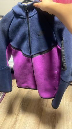 Nike Tech Give Offer