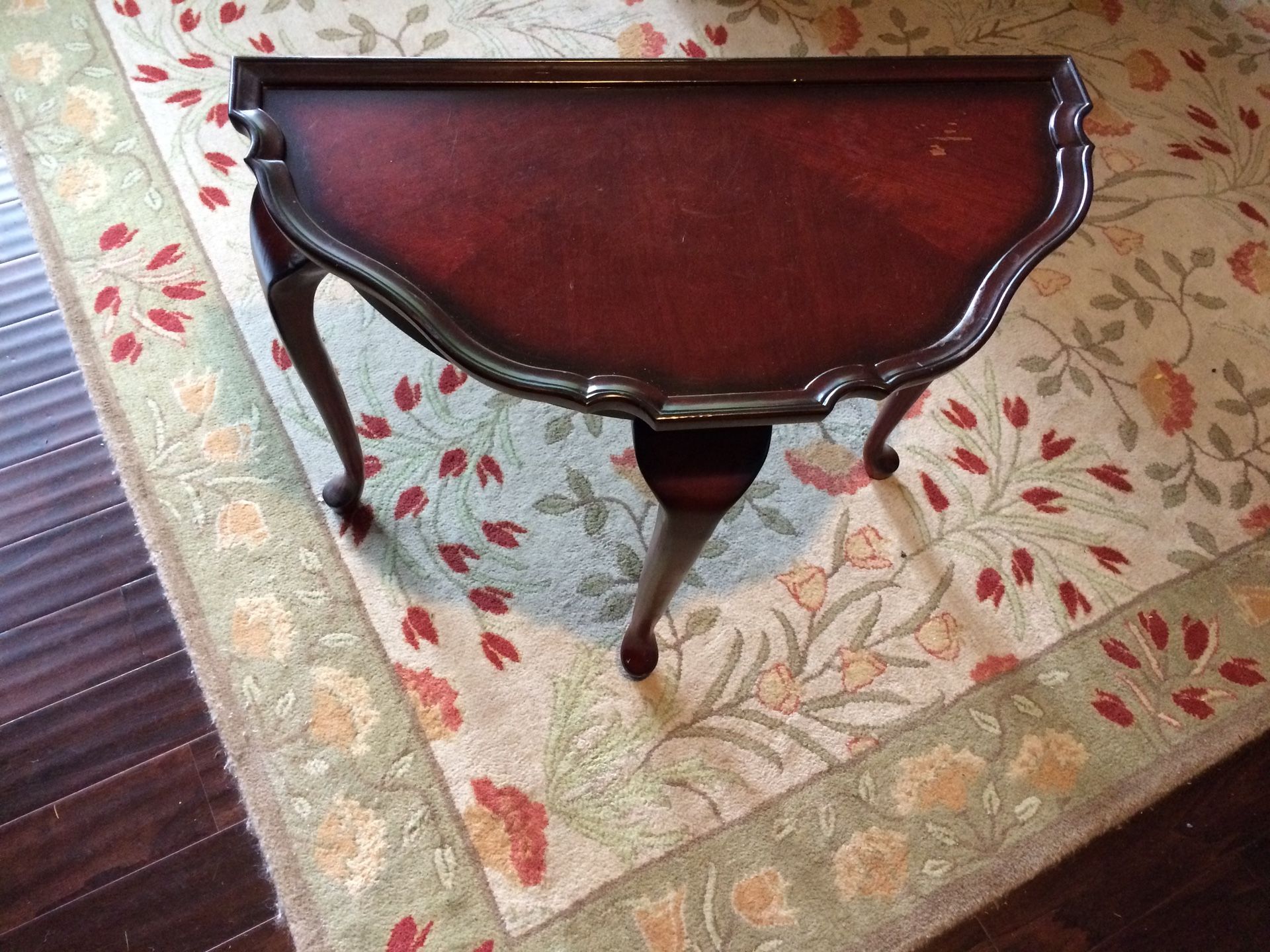 Elegant entry hallway console table entryway !