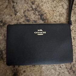 Coach Wristlet Wallet 