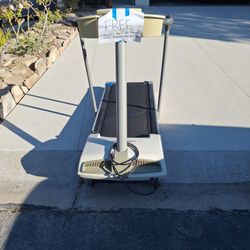 LifeFitness Treadmill 