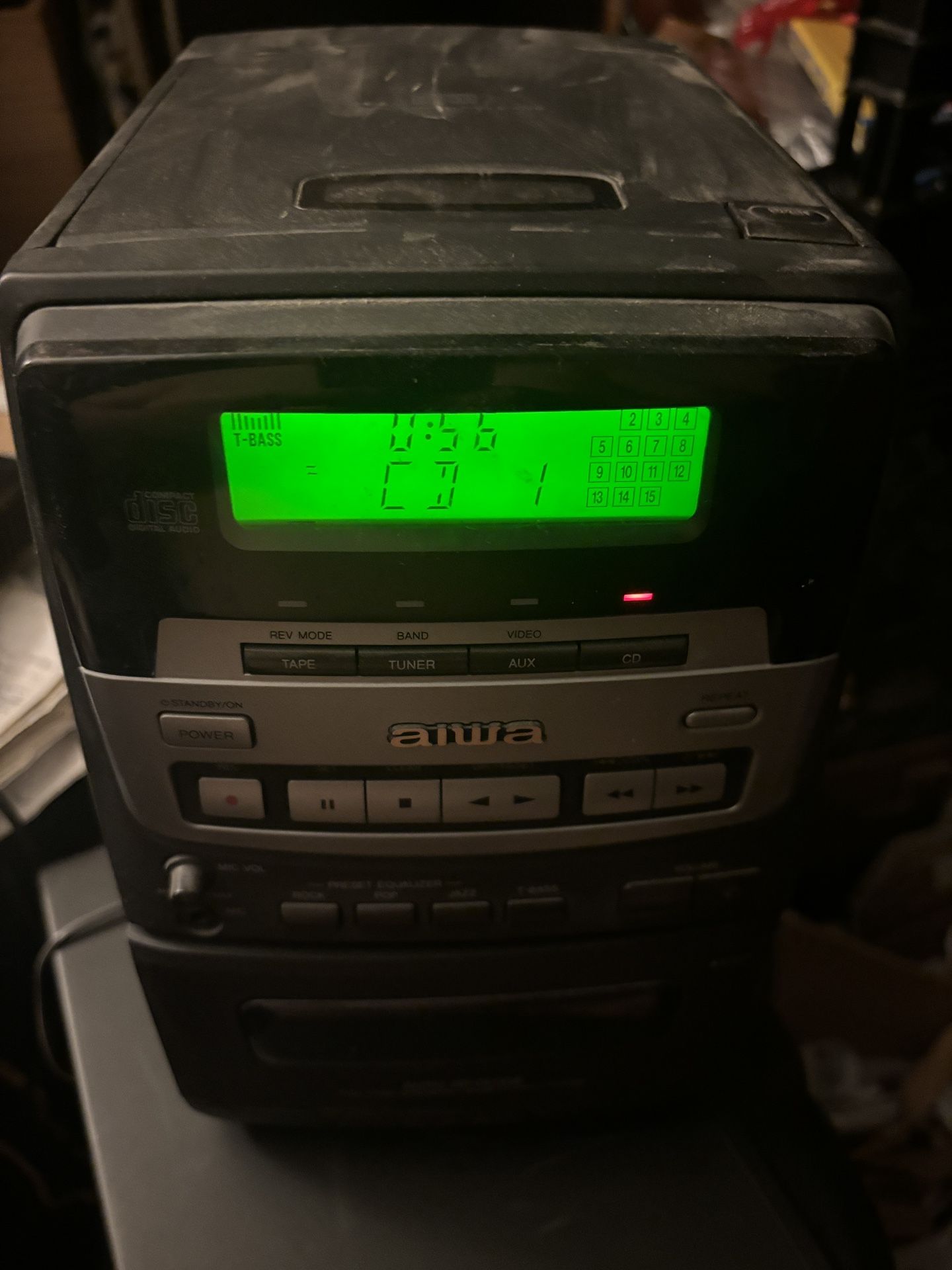 Used Aiwa Stereo System CD Works Radio 2 Speakers Tape Deck Unknown