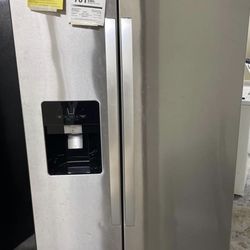 New Whirlpool Side By Side Stainless 