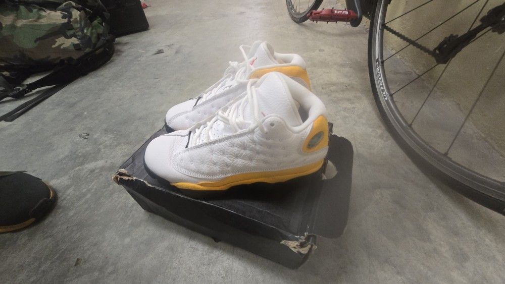 Air Jordan 13 Retro "Del Sol" 6.5Y