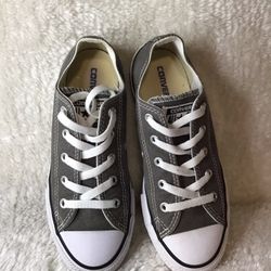 CONVERSE CHUCK TAYLOR ALL STAR OX SNEAKERS IN CHARCOAL YOUTH SIZE 2