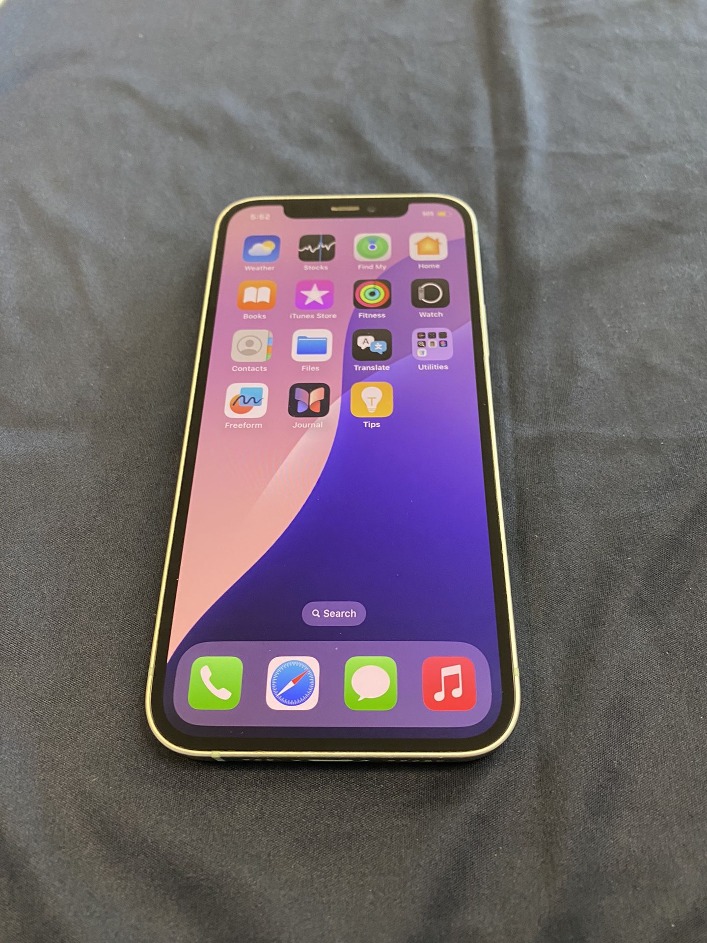 iPhone 12 64 GB Unlocked T-Mobile- AT&T- Simple Mobile