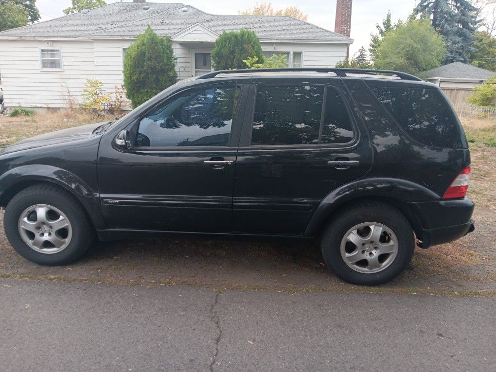 2002 Mercedes-Benz M-Class