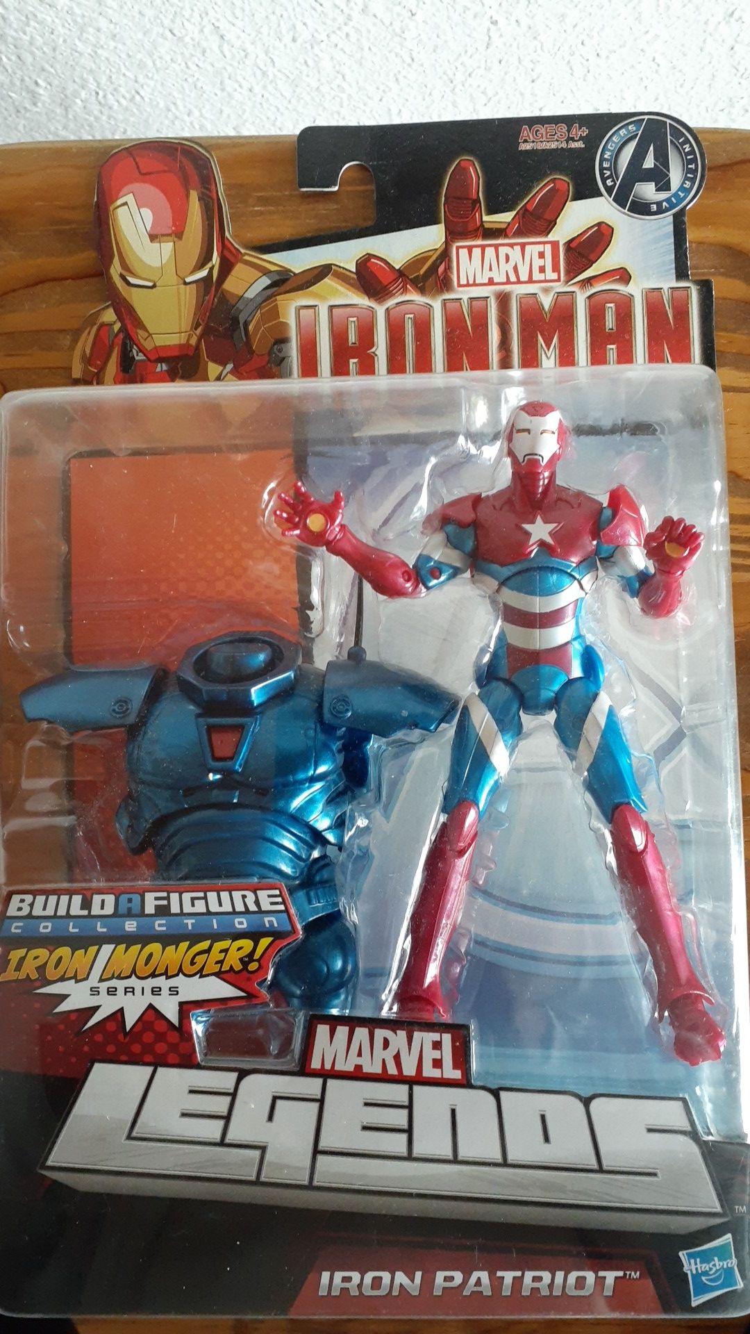 marvel legends iron patriot juguete