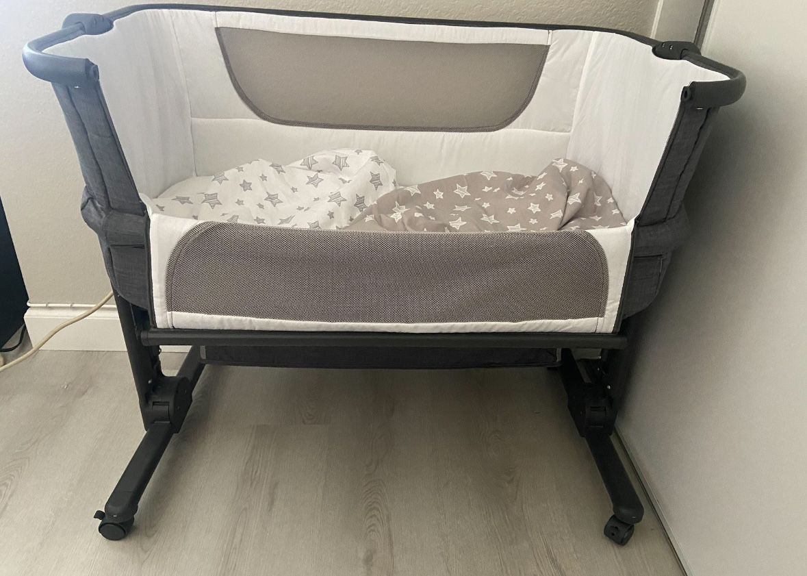 Infant Bassinet