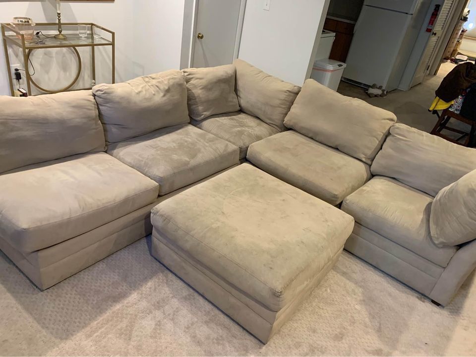 (FREE DELIVERY) Beige Sectional Sofa/couch