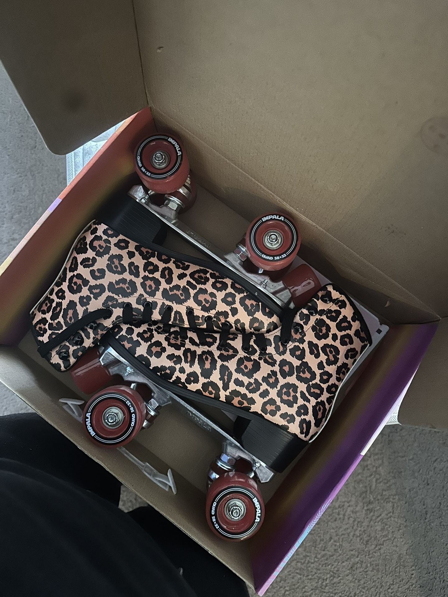 roller skates/ roller blades
