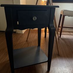 27in Black End Table 