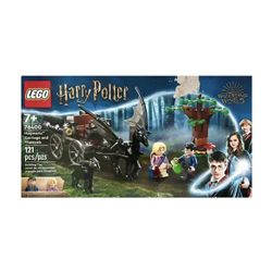 LEGO 76400: Harry Potter - Hogwarts Carriage and Thestrals