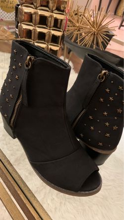 Girls shoes/boots size 3