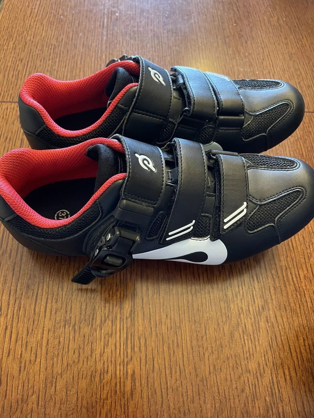 Pre-Owned Peloton Cycling Shoes (37)