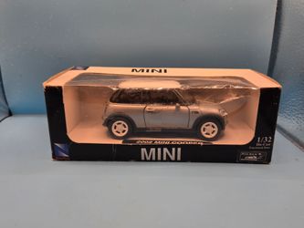 Vintage New Ray 2002 Mini Cooper Silver Diecast Model Car 1:32 Scale *see Pics