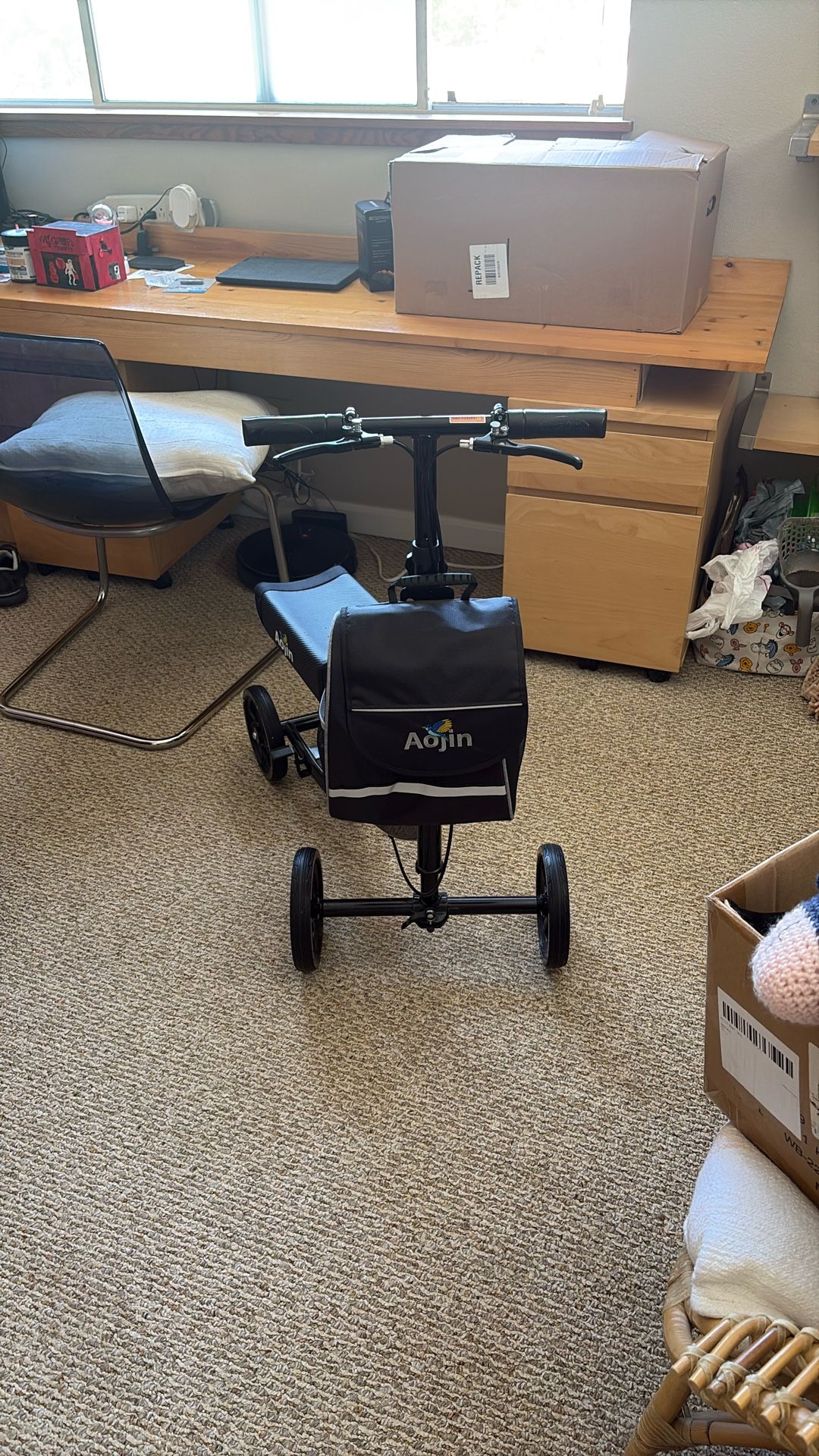 Knee Scooter- Like New!