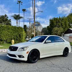 2010 Mercedes Benz C300