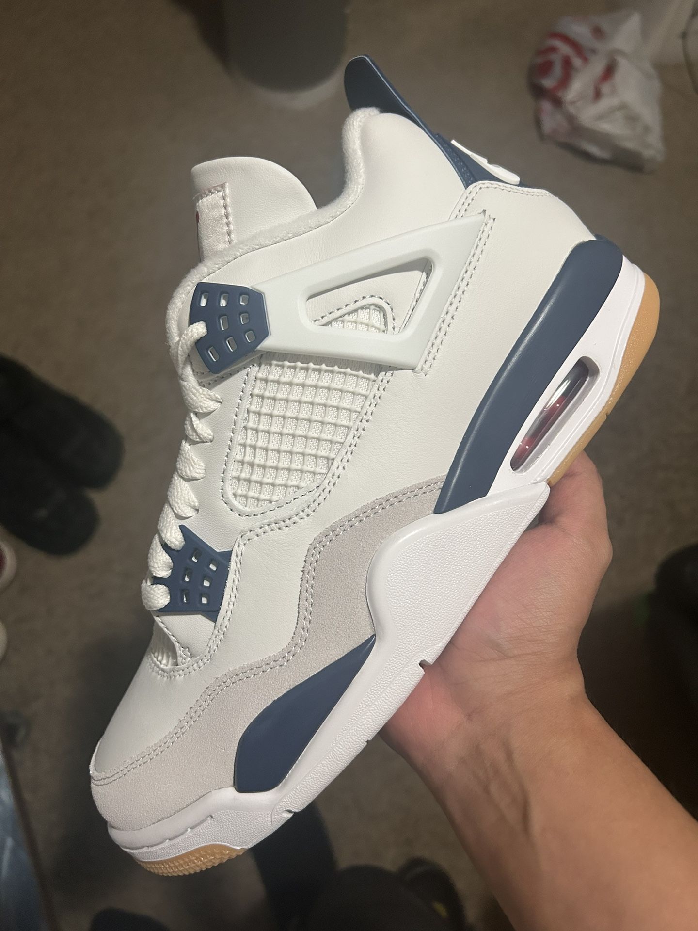Jordan 4 SB "Navy"