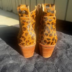 Ugg Animal Print New 