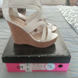 Wedges Size 7