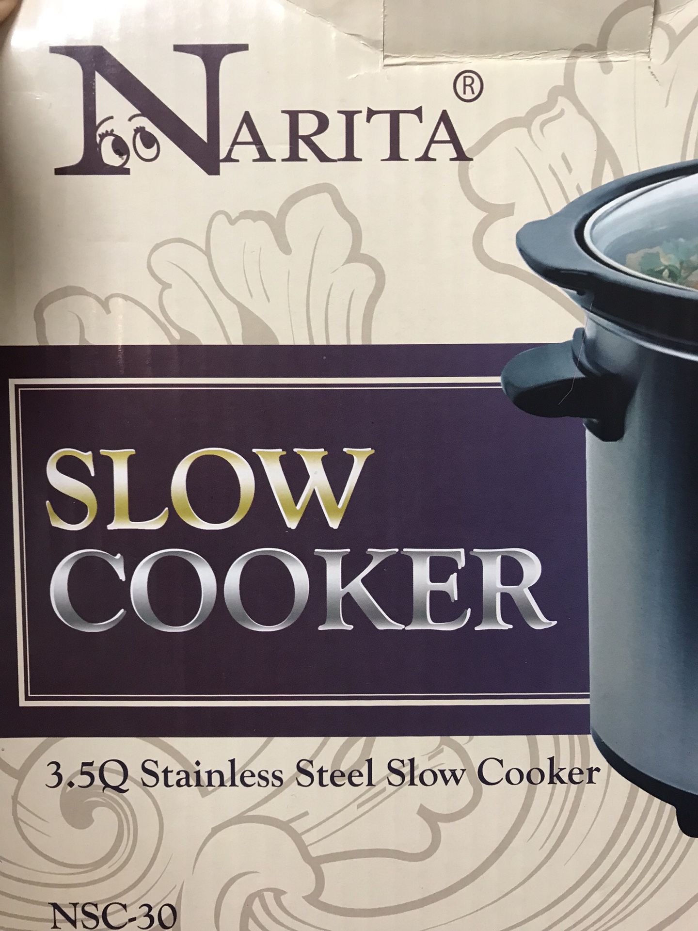 Slow cooker