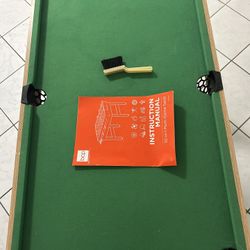 Small table game 